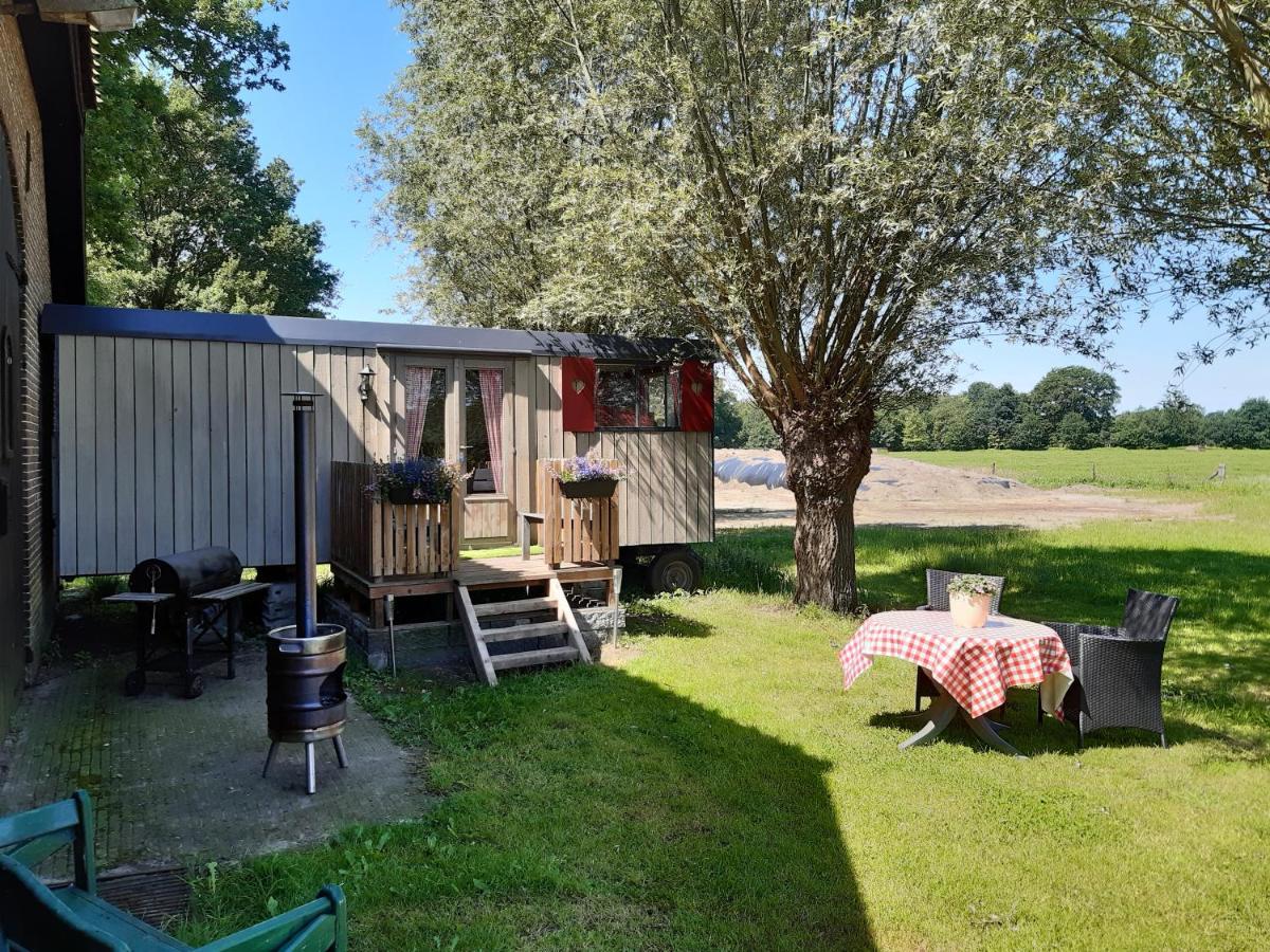 Pipowagen 'Klein Hoonhorst' Lejlighed Putten Eksteriør billede